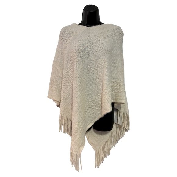skyline Sweaters - Beige Poncho Sweater One Size Fits All NWT
